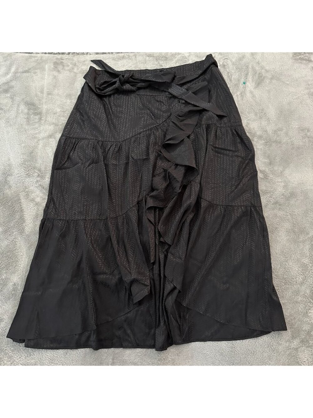 Express Black Satin Ruffle Maxi Skirt Women's XL Boho Peasant Classic